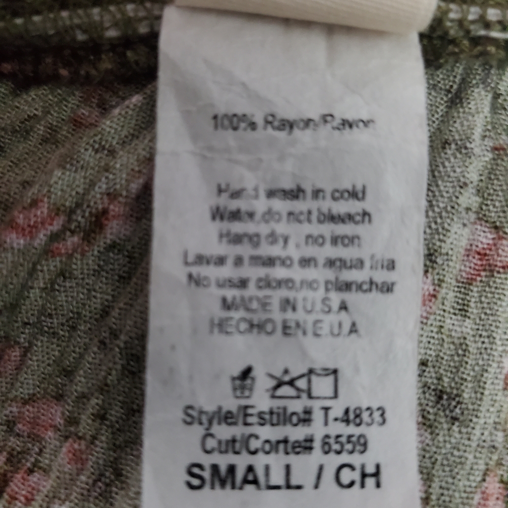 7th Ray Green Long Sleeve Blouse with Tiny Pink Flowers Size Small - Picture 7 of 7